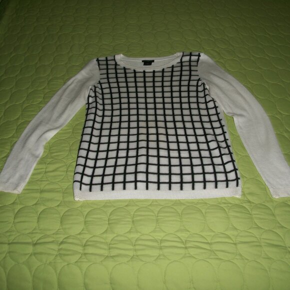 Ann Taylor White/Black Long Sleeve Sweater Size XSP - Picture 4 of 15